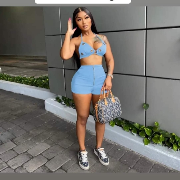 ashyia1